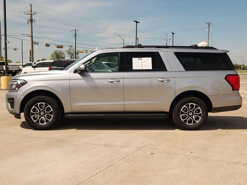ICONIC SILVER METALLIC 2024 Ford Expedition Max XLT