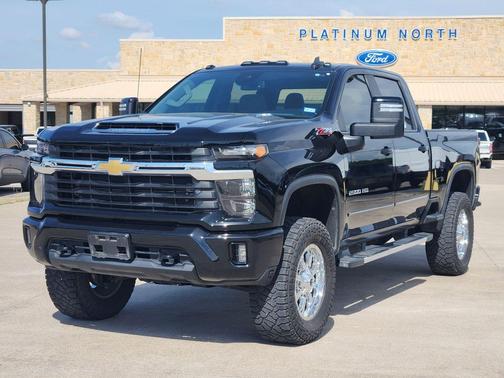 Black 2024 Chevrolet Silverado 2500 LT