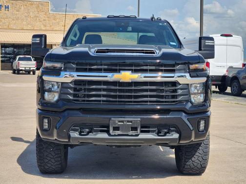 Black 2024 Chevrolet Silverado 2500 LT