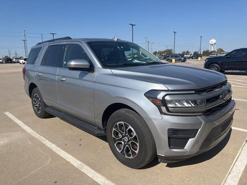 2024 Ford Expedition XLT