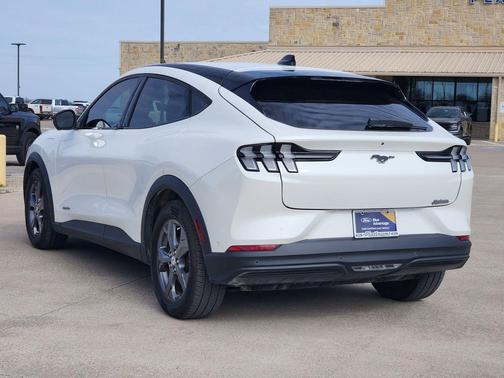 2023 Ford Mustang Mach-E Select