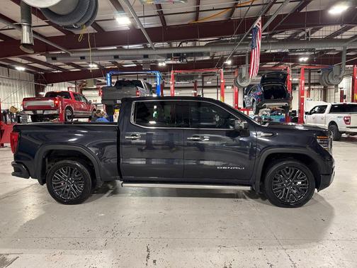 2022 GMC Sierra 1500 Denali Ultimate