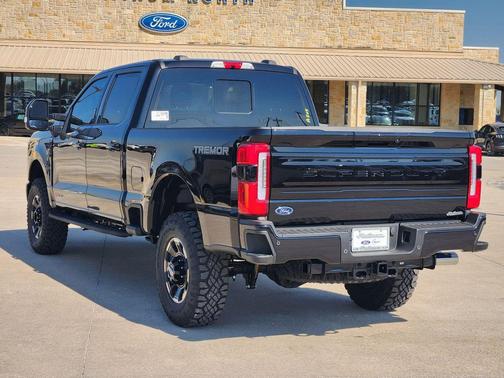 2026 Ford F-250 Platinum