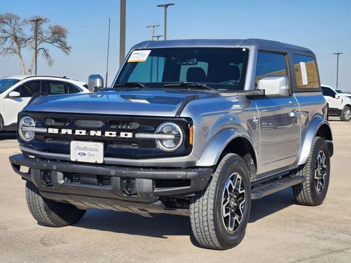 2022 Ford Bronco Outer Banks