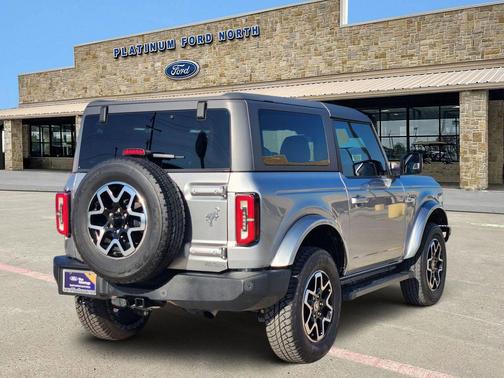 2022 Ford Bronco Outer Banks