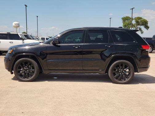 2019 Jeep Grand Cherokee Altitude
