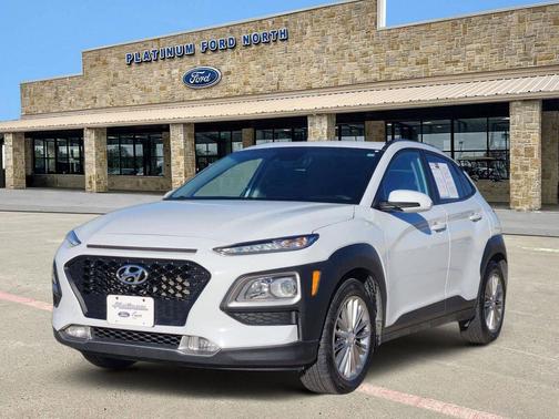 2020 Hyundai KONA SEL Plus