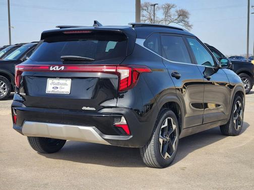 2024 Kia Seltos EX