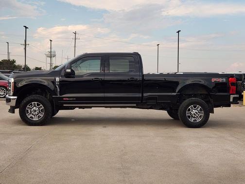 2023 Ford F-350 Lariat