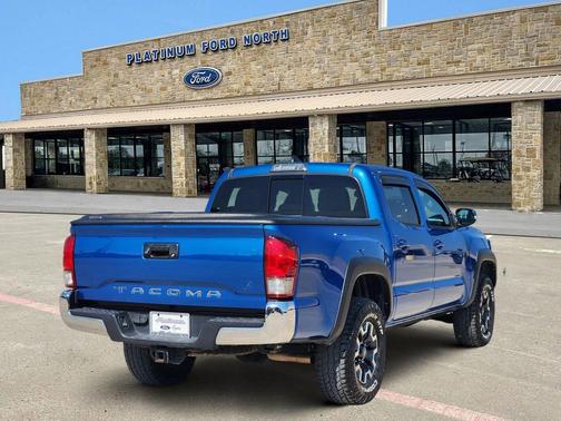2017 Toyota Tacoma Base
