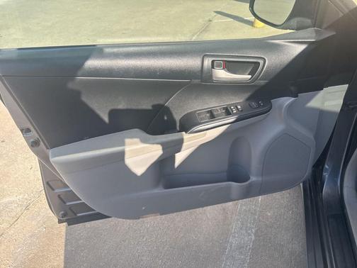 2013 Toyota Camry LE
