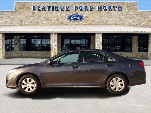 2013 Toyota Camry LE