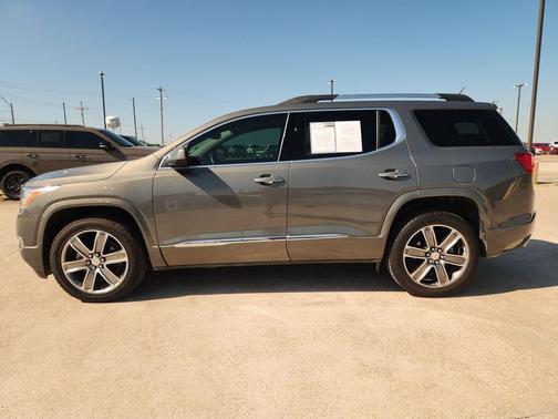 Mineral Metallic 2017 GMC Acadia Denali