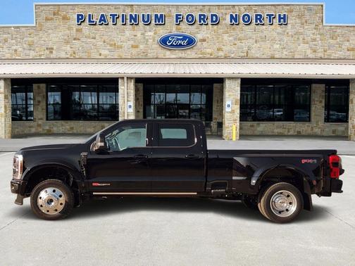 2026 Ford F-450 Platinum