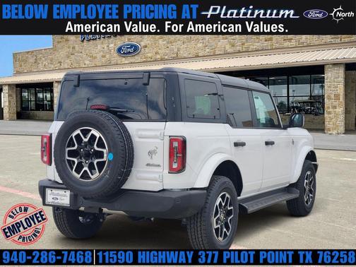 Oxford White 2026 Ford Bronco Outer Banks