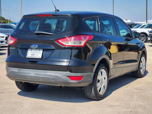2014 Ford Escape S
