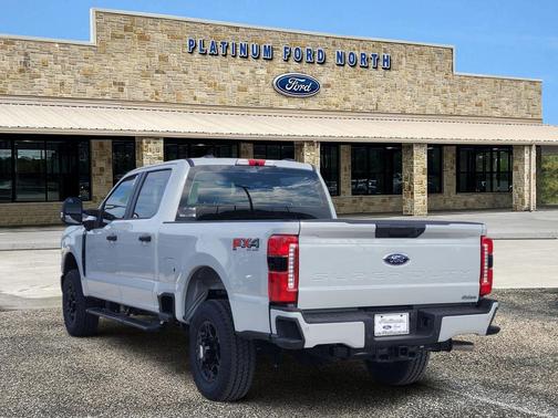 2025 Ford F-250 XL