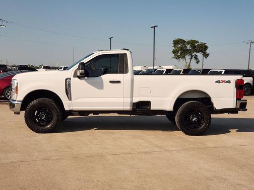 2024 Ford F-350 XLT