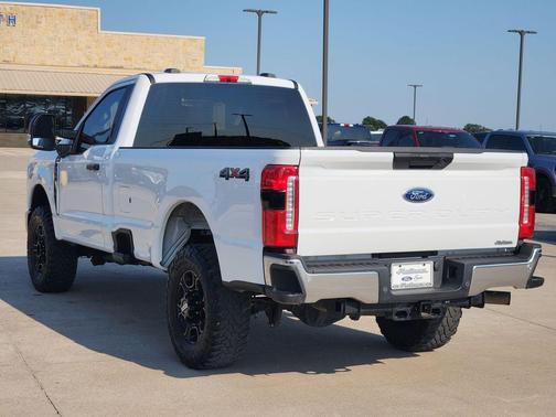2024 Ford F-350 XLT