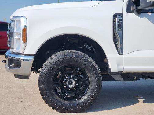 2024 Ford F-350 XLT