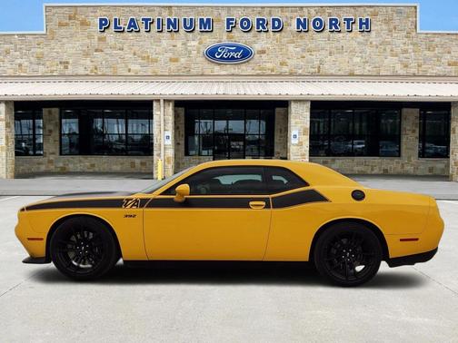 2017 Dodge Challenger R/T 392