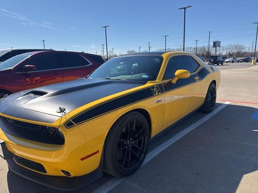 2017 Dodge Challenger R/T 392