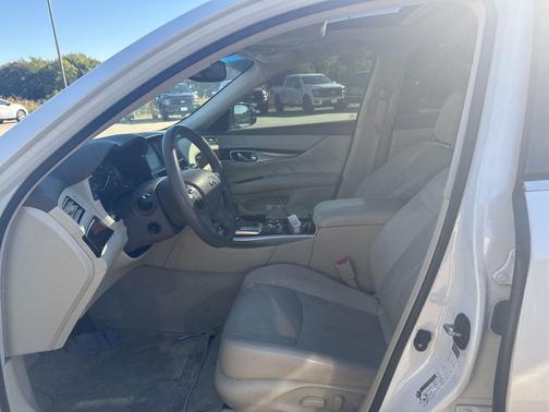 2018 INFINITI Q70L 3.7 LUXE