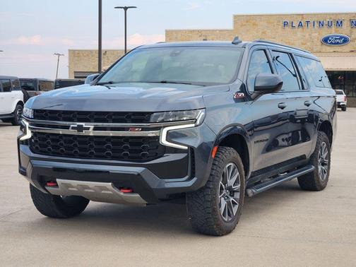 2021 Chevrolet Suburban 4WD Z71