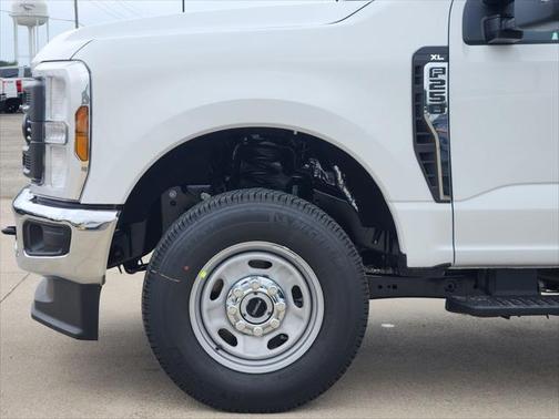 2025 Ford F-250 XL
