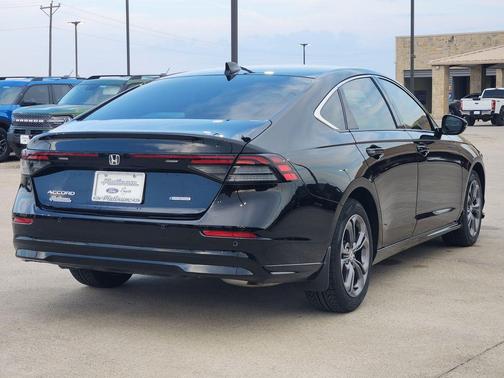 2024 Honda Accord Hybrid EX-L