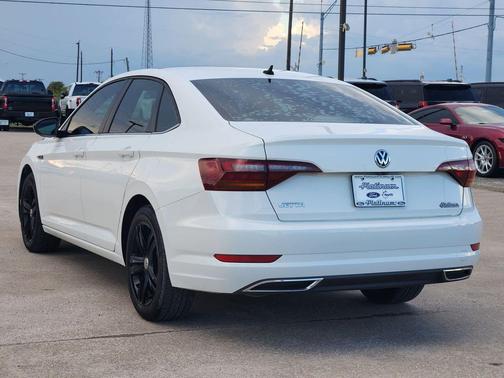 2019 Volkswagen Jetta 1.4T R-Line