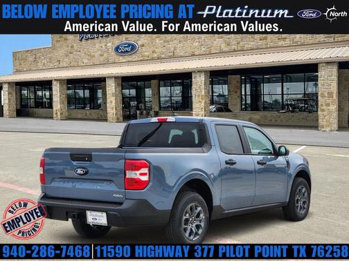 Azure Gray Metallic Tri-Coat 2026 Ford Maverick XLT