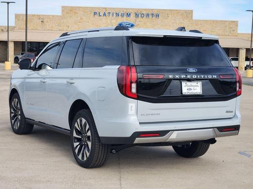 Space Silver Metallic 2026 Ford Expedition Platinum