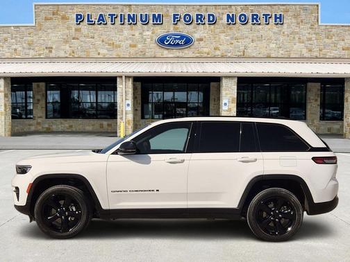 2023 Jeep Grand Cherokee Altitude