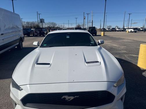 2022 Ford Mustang EcoBoost Premium