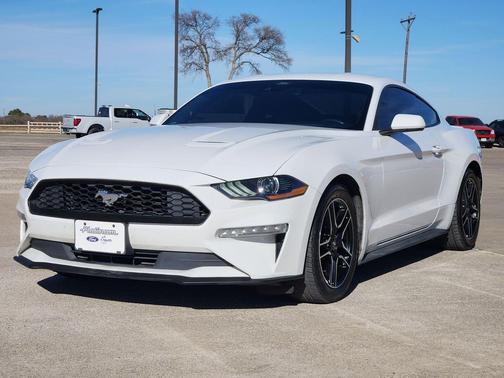 2022 Ford Mustang EcoBoost Premium