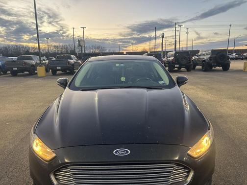 2014 Ford Fusion Hybrid SE