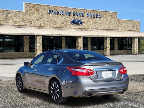 2016 Nissan Altima 2.5 SV