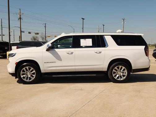 2023 Chevrolet Suburban Premier