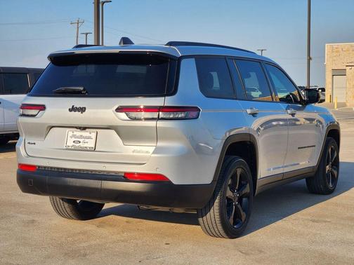 2024 Jeep Grand Cherokee L Altitude
