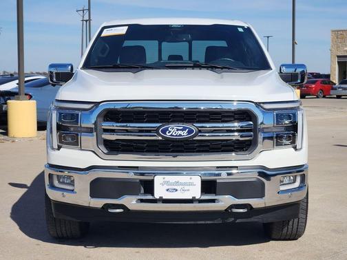 Star White Metallic Tri-Coat 2024 Ford F-150 Lariat