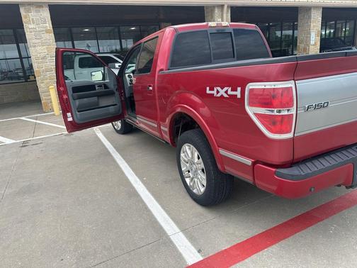 RED CANDY METALLIC TINTED CC 2011 Ford F-150 Platinum