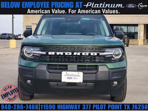 ERUPTION GREEN METALLIC 2025 Ford Bronco Sport Outer Banks