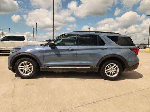 VAPOR BLUE 2025 Ford Explorer Active