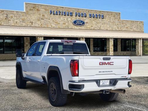 2021 GMC Sierra 2500 AT4