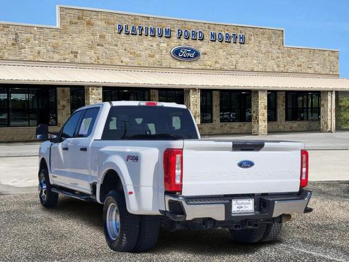 OXFORD WHITE 2024 Ford F-350 XLT