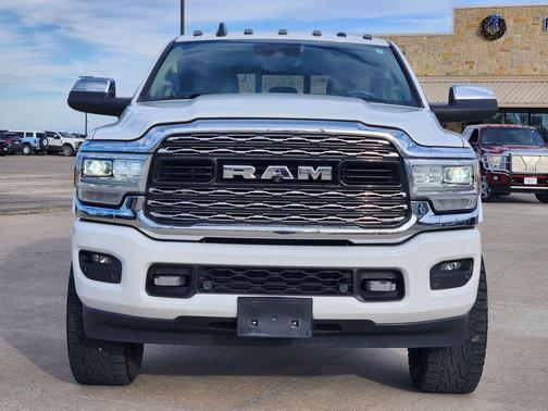2019 RAM 2500 Limited Mega Cab 4x4 6'4' Box