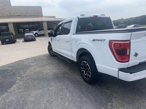 OXFORD WHITE 2022 Ford F-150 XLT