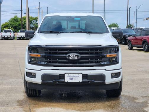 OXFORD WHITE 2026 Ford F-150 XLT
