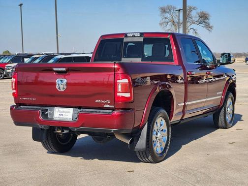 2019 RAM 2500 Limited Crew Cab 4x4 6'4' Box